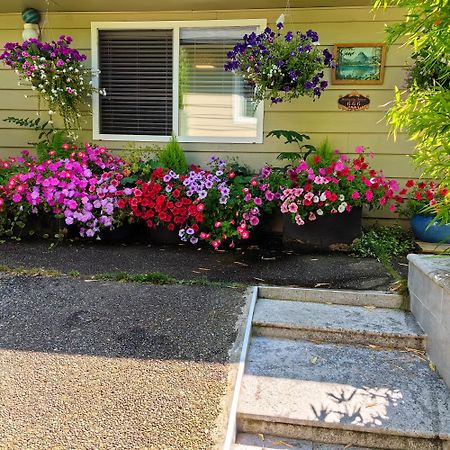 Romantic Homestay Coquitlam Eksteriør billede